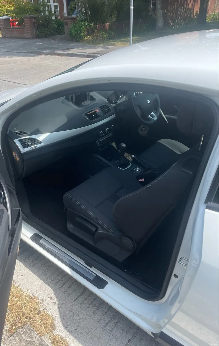 Renault Megane Coupe - Image 3