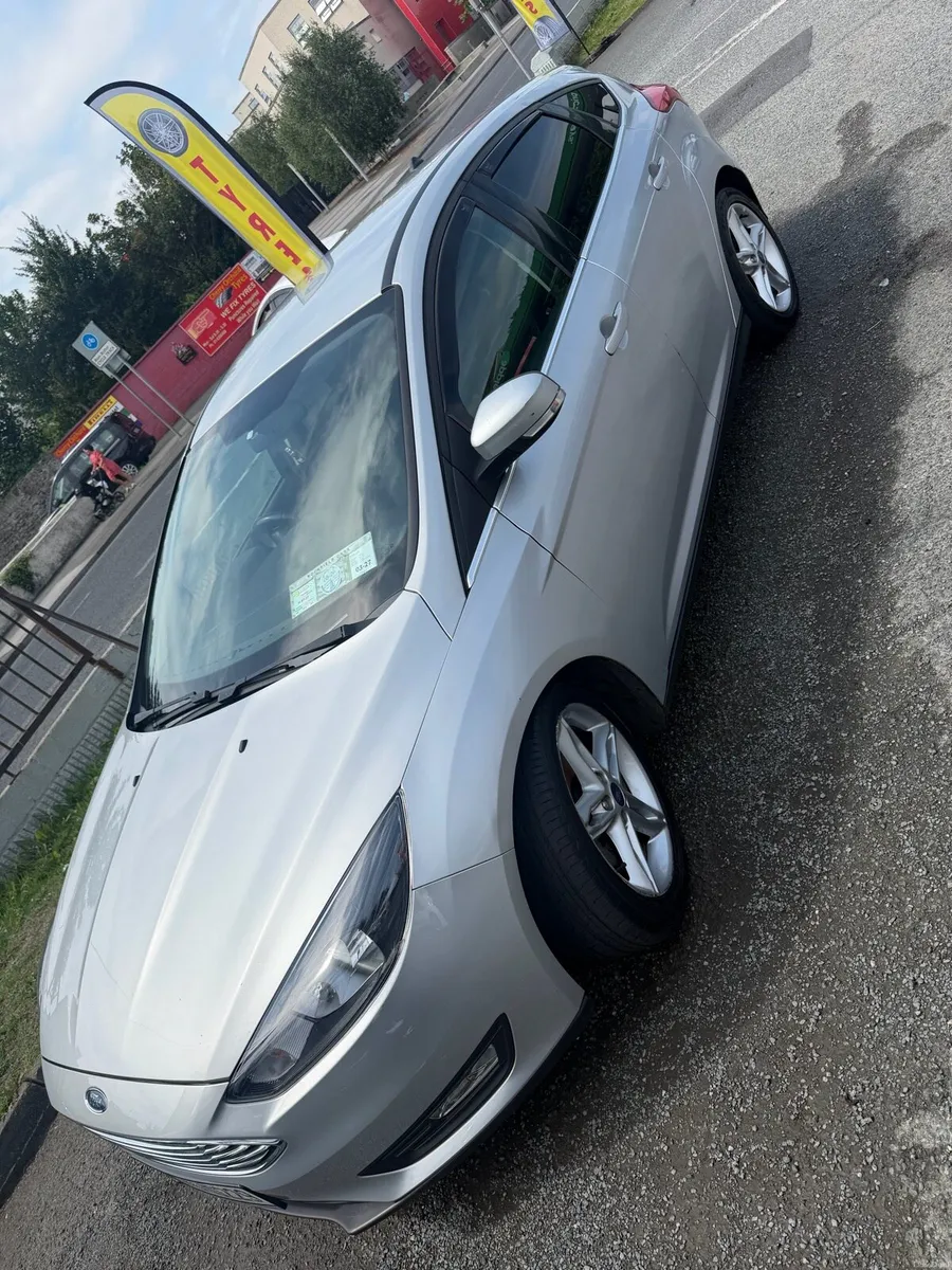 Ford focus - Image 2