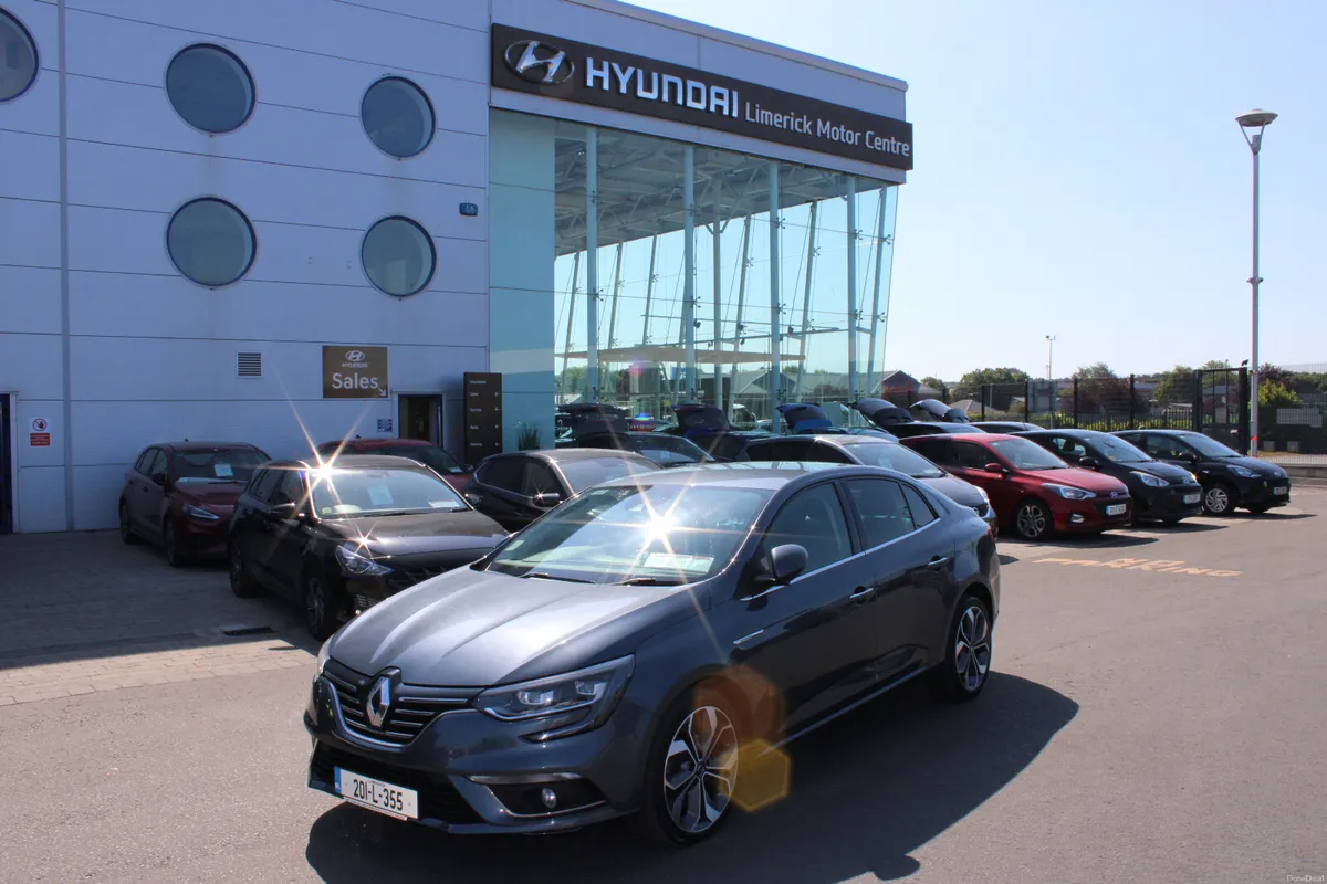 Renault Megane 2020 - Image 1