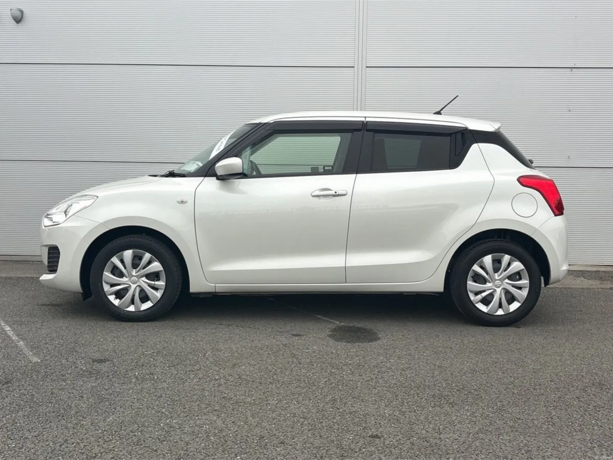 Suzuki Swift Auto XG  White (Key 03) - Image 5