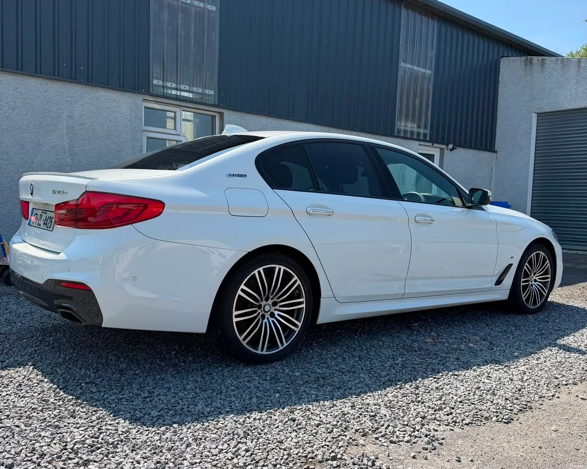 2017 BMW 530e M-Sport G30 (250BHP) - Image 4
