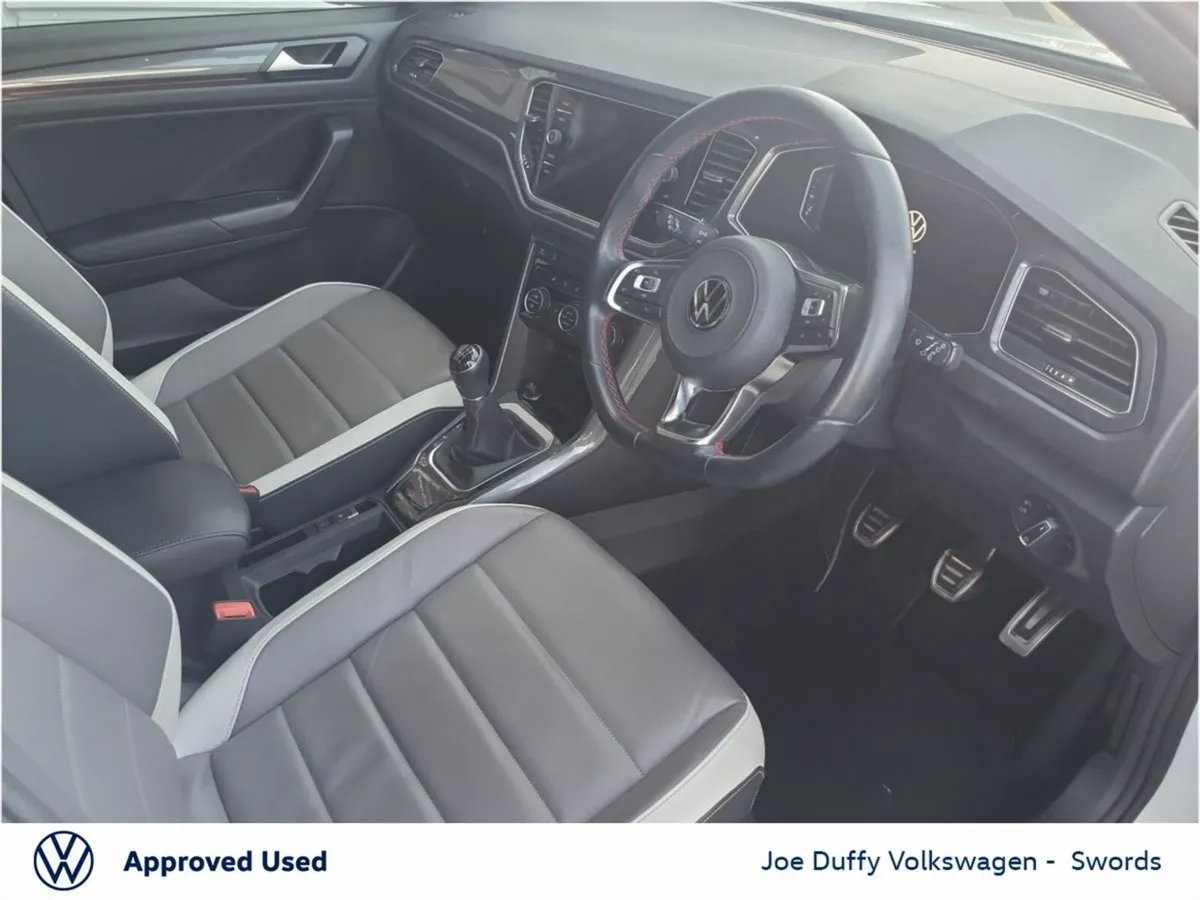 Volkswagen T-Roc 1.5 TSI 150bhp Sport - Image 6