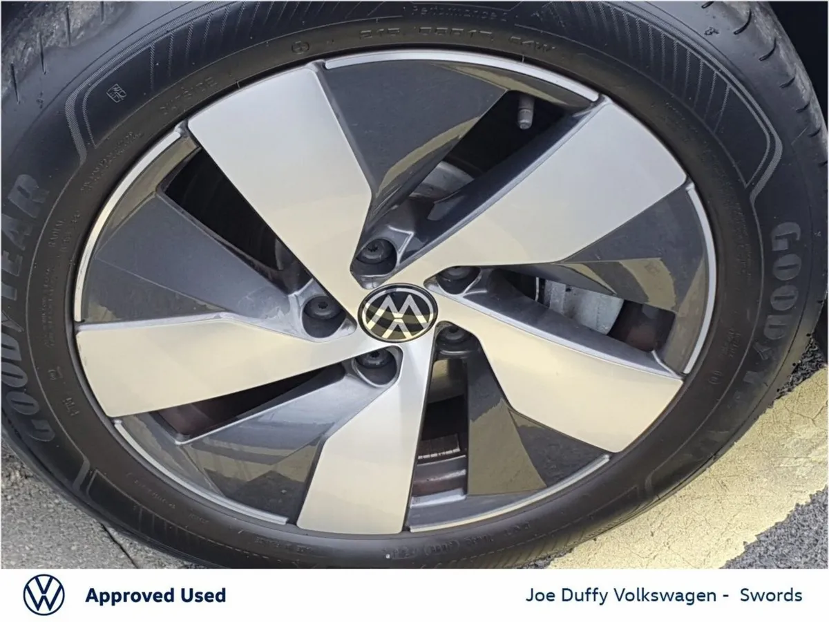 Volkswagen Passat Passat Life Phev S-A  Life  TSi - Image 5
