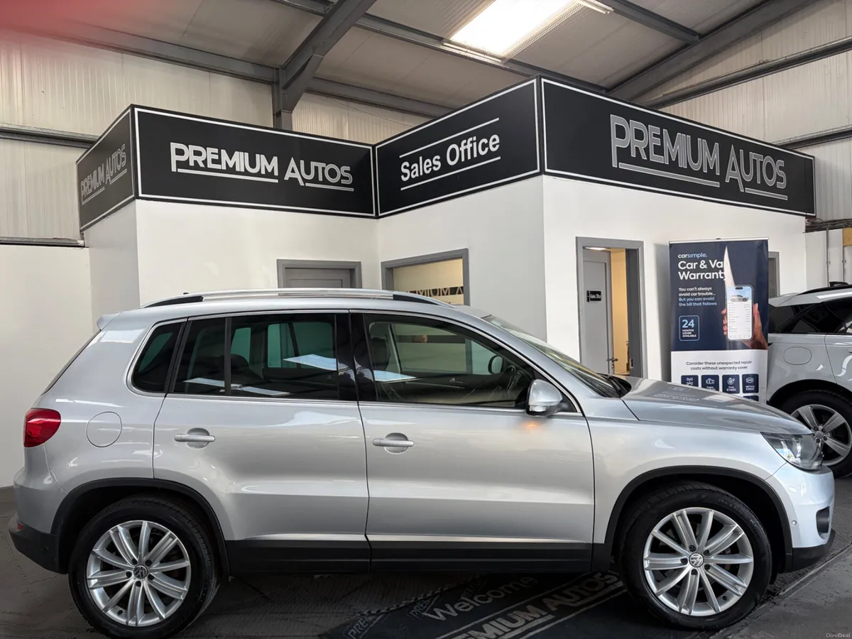 Volkswagen Tiguan 2015  2.0TDI SPORT & STYLE - Image 2