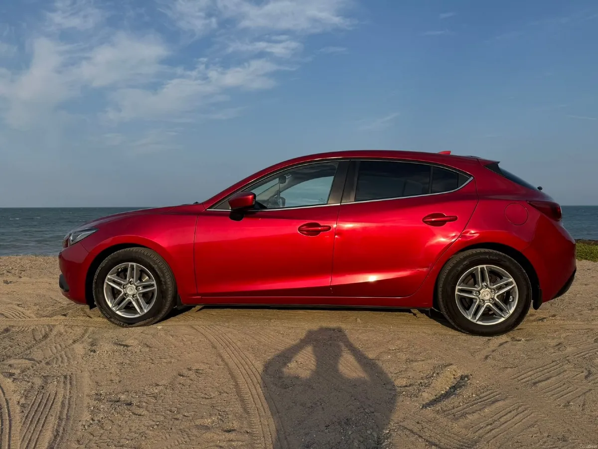2015 Mazda 3 2.2D Automatic Low Mileage - Image 4