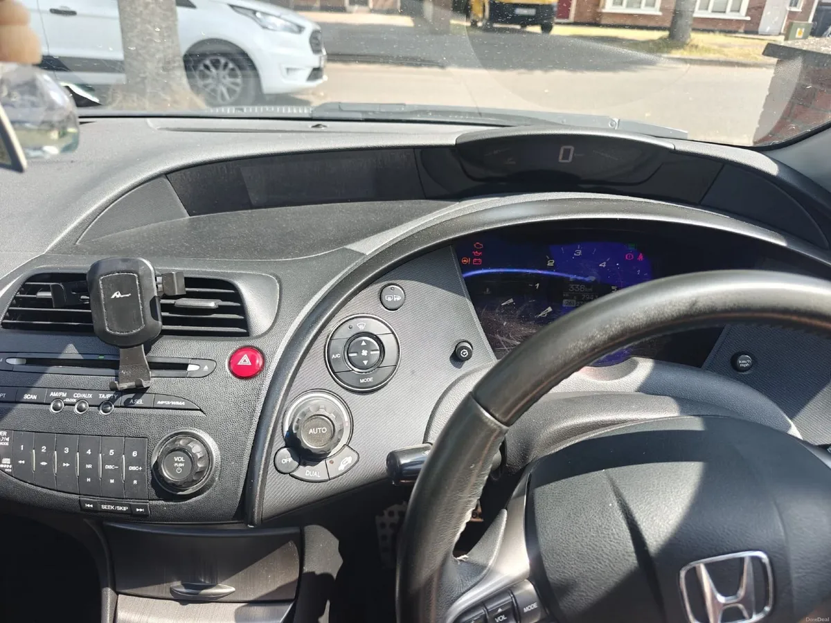 Image 6 of 8