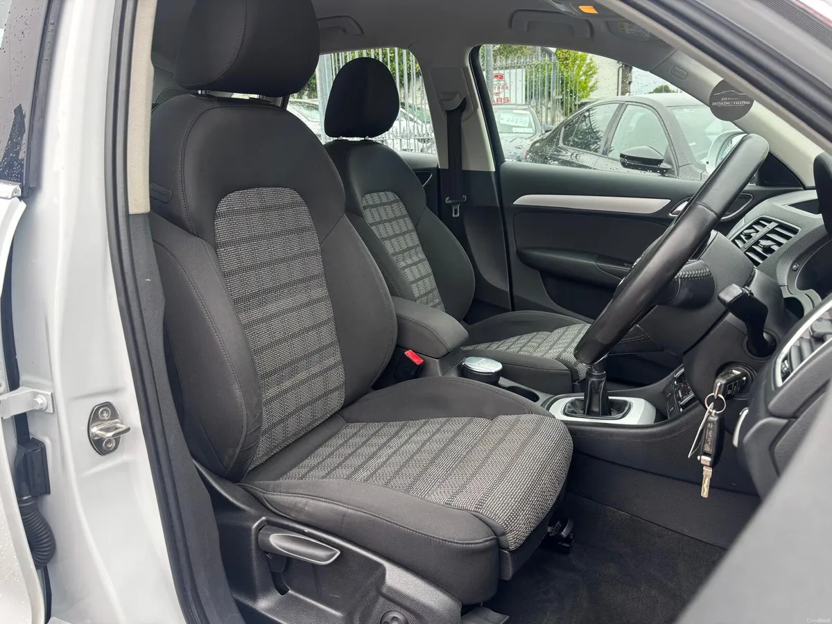Audi Q3 2016  DIESEL   IMMACULATE - Image 4