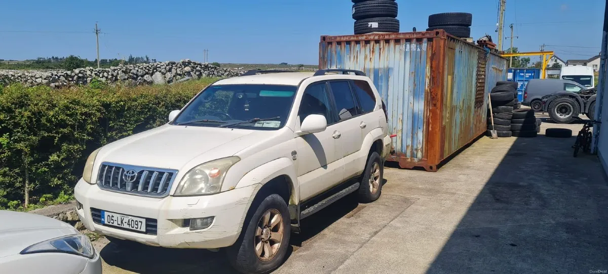 Toyota Land Cruiser 2005 - Image 1