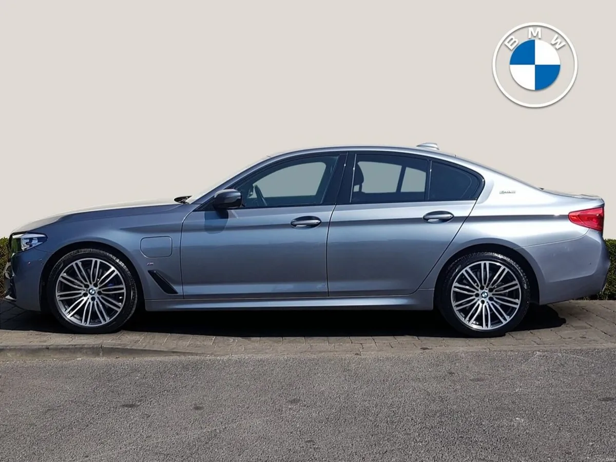 BMW 5-Series 530e M Sport - Image 3