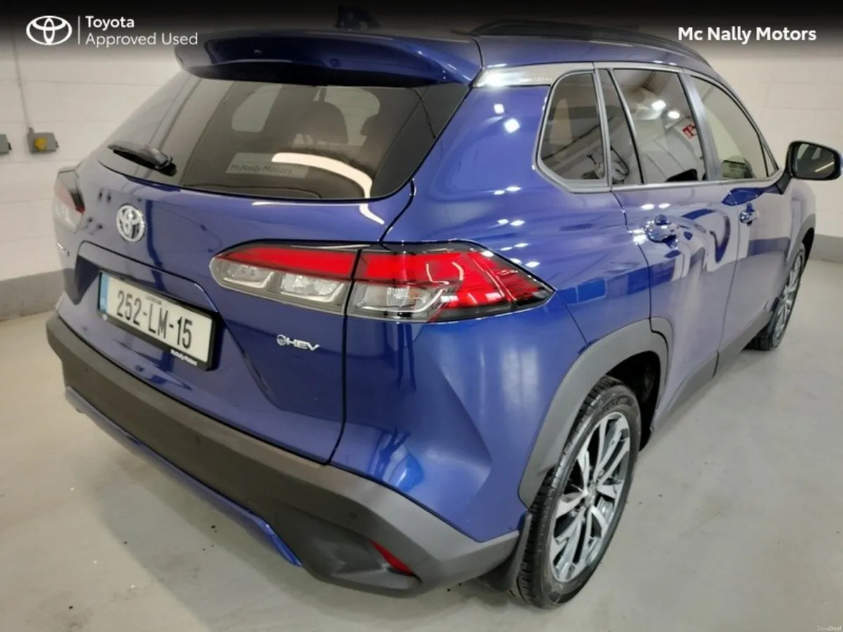 Toyota Corolla Cross 1.8 SOL TOP SPEC INCL FREE SE - Image 3