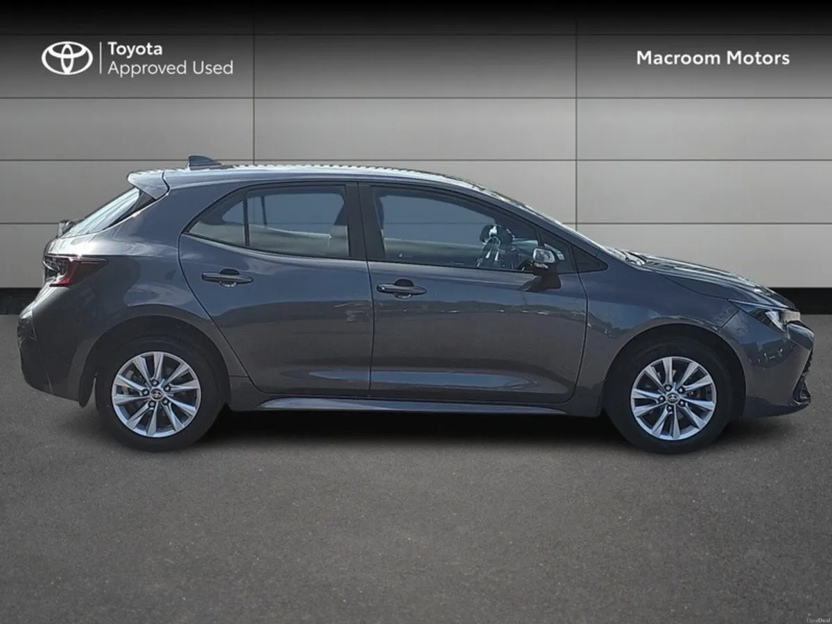 Toyota Corolla COROLLA HYBRID LUNA H/B - Image 3