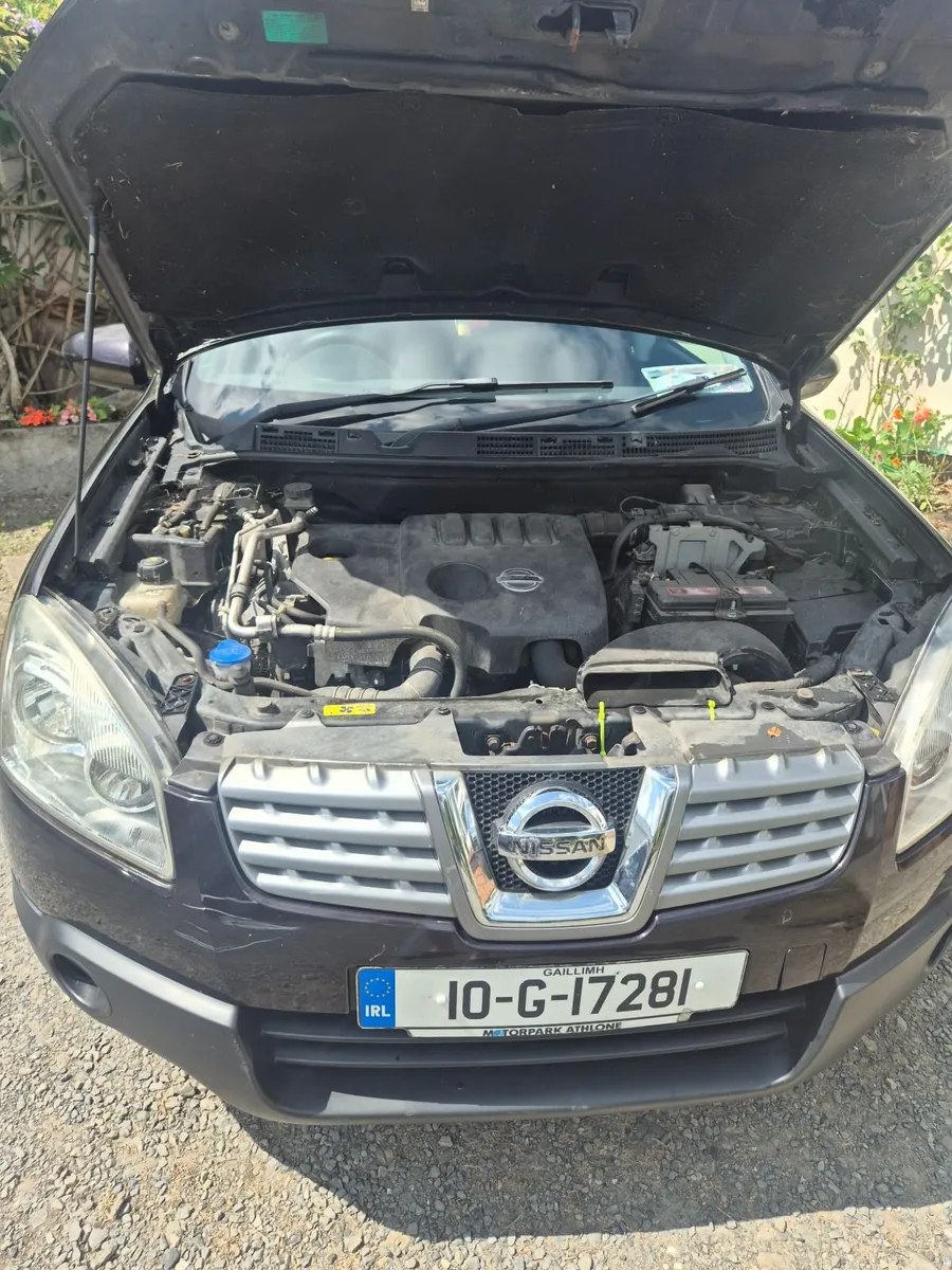 Nissan Qashqai 2010 - Image 4