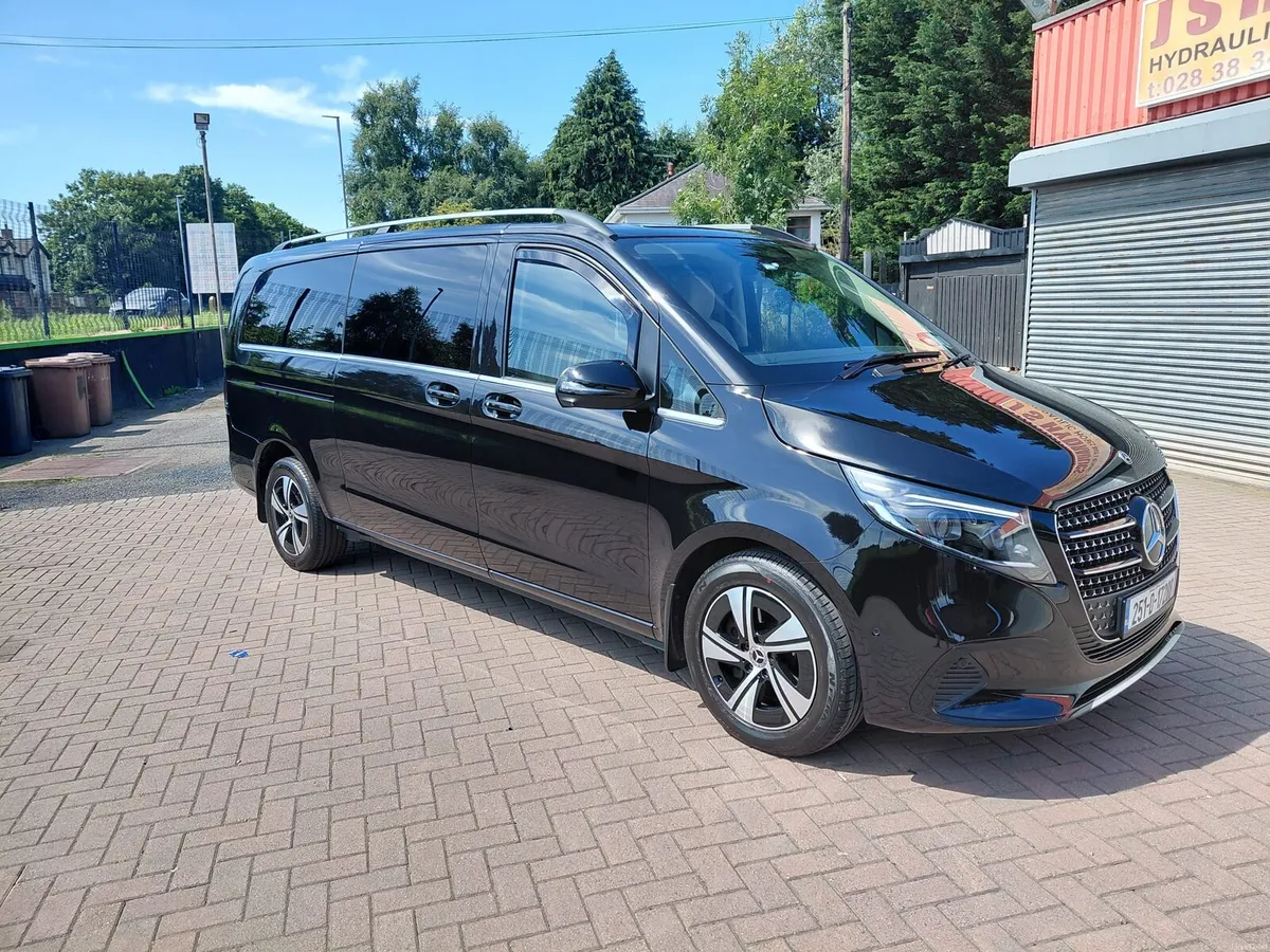 251 Mercedes v class 250D XLWB - Image 2