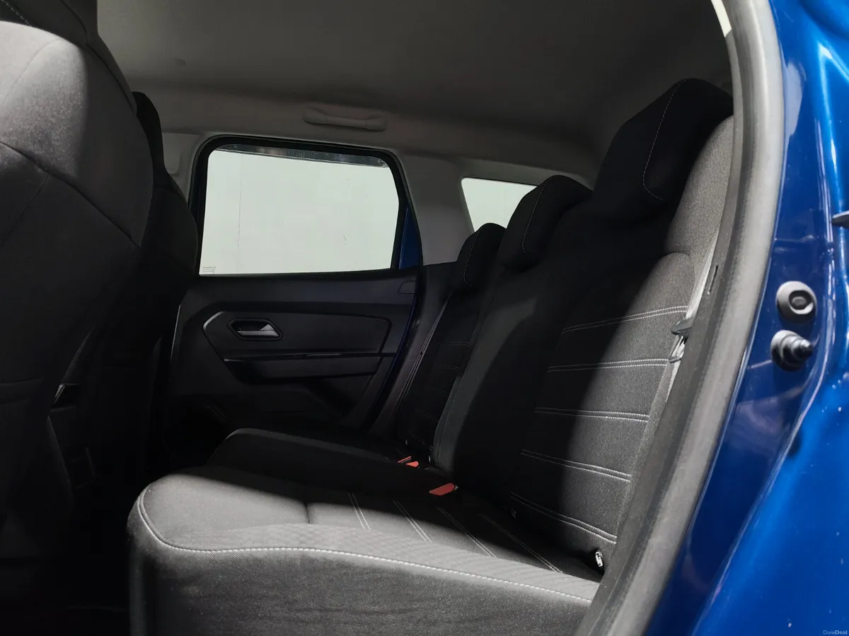 Dacia Duster 2023 NEW MODEL 1.5 DCI WITH EXTRAS - Image 4
