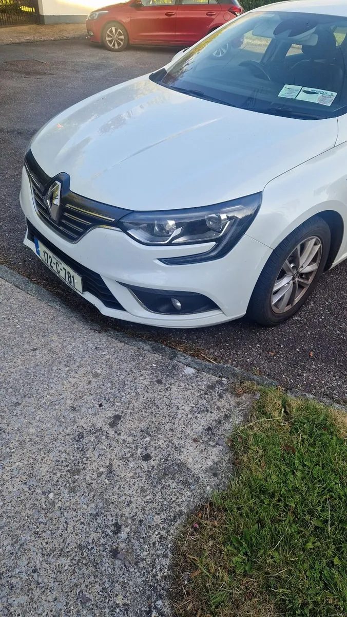 Renault Megane 2017 - Image 1