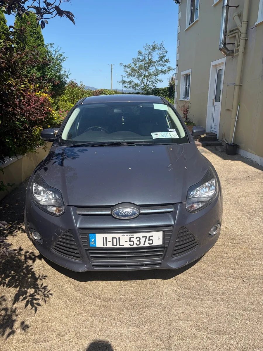 2011 FORD FOCUS Dark Navy - Image 2