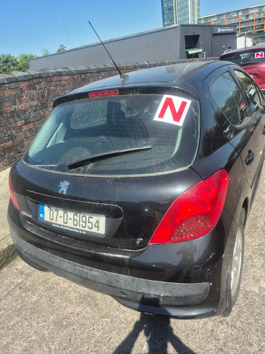 Peugeot 207 2007 - Image 1
