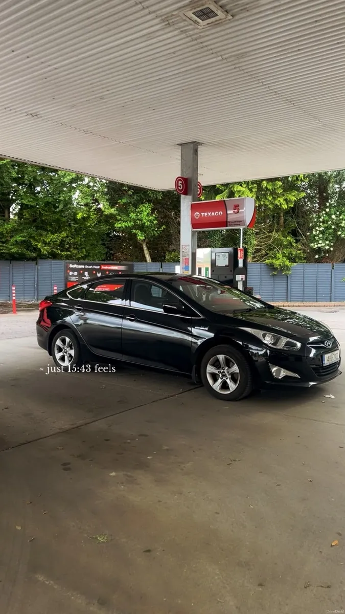2014 Hyundai i40- 1.7D (Serviced, NCT until 2027) - Image 5