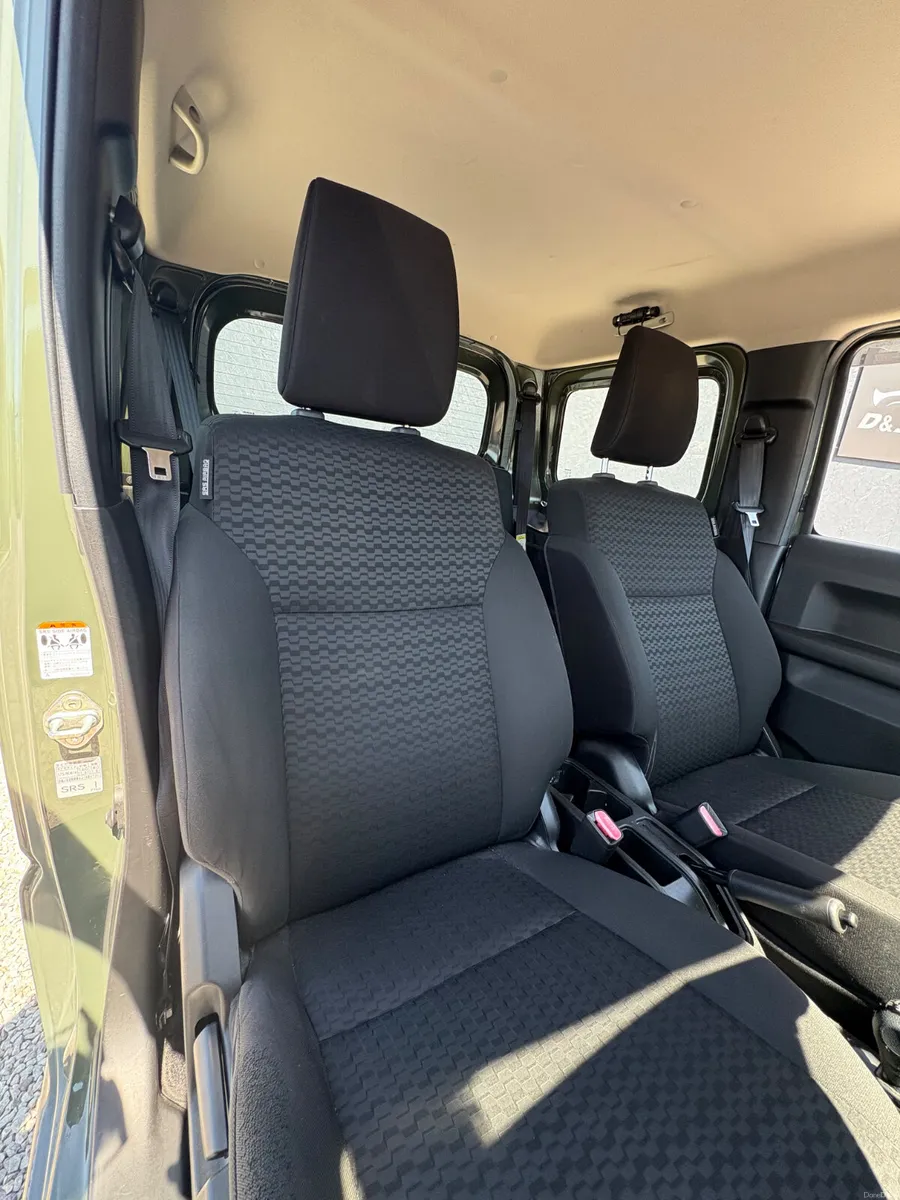 Suzuki Jimny 2019 Manual Low KM - Image 4