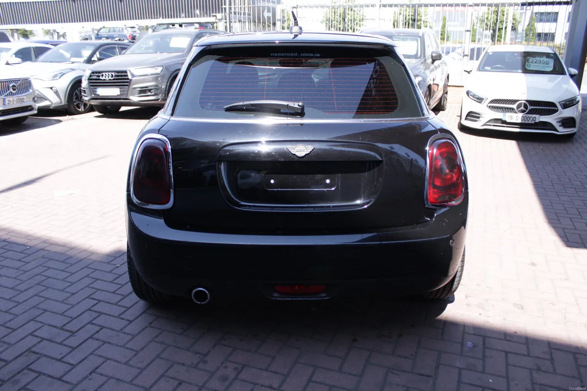 MINI COOPER 1.5D COOPER SPORT HATCHBACK AUTOMATIC - Image 5