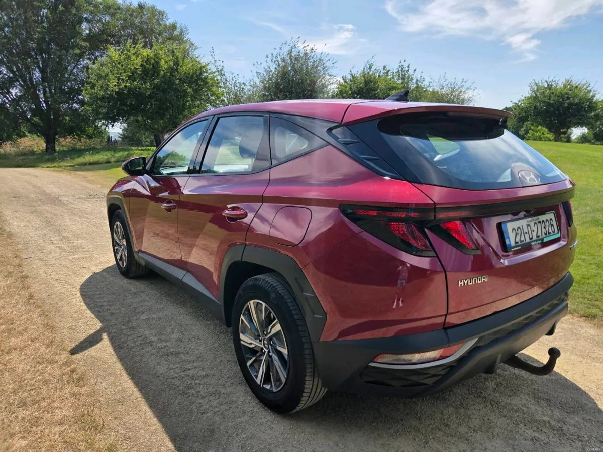 221 HYUNDAI TUCSON COMFORT PLUS - Image 3