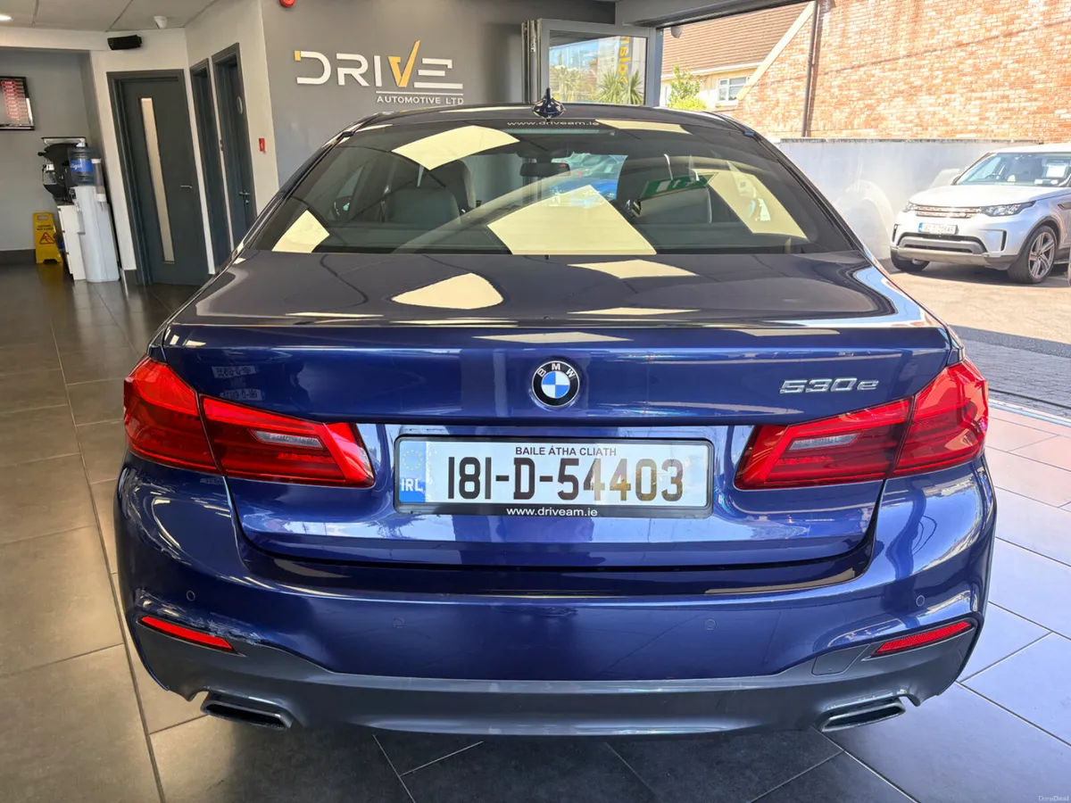 BMW 5-Series 2018 530e M-Sport***1 Year Warranty * - Image 5
