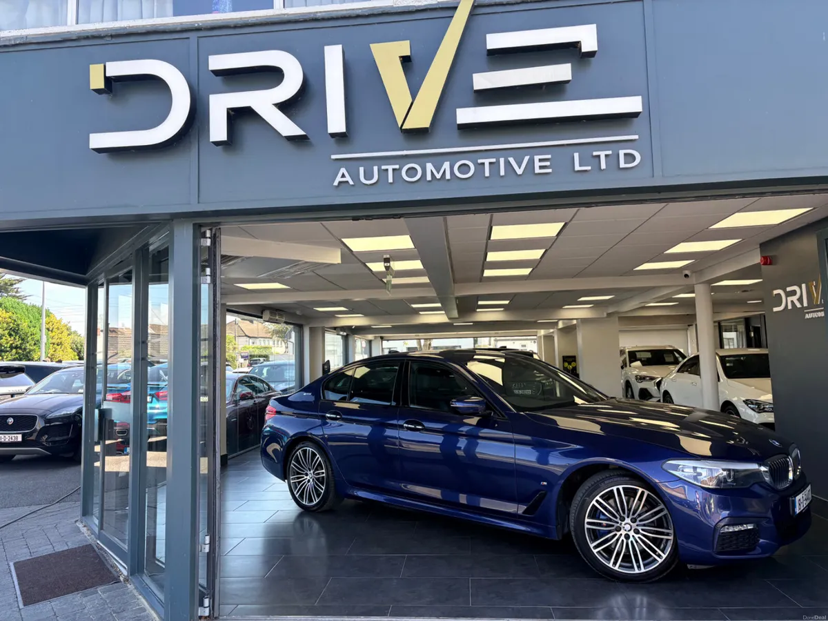 BMW 5-Series 2018 530e M-Sport***1 Year Warranty * - Image 3