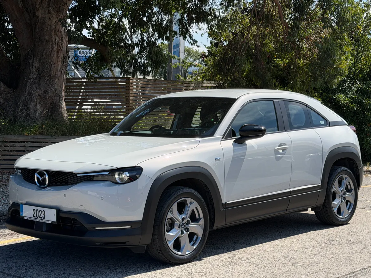 2023 Mazda MX-30..APPLE CARPLAY..2 KEYS - Image 2