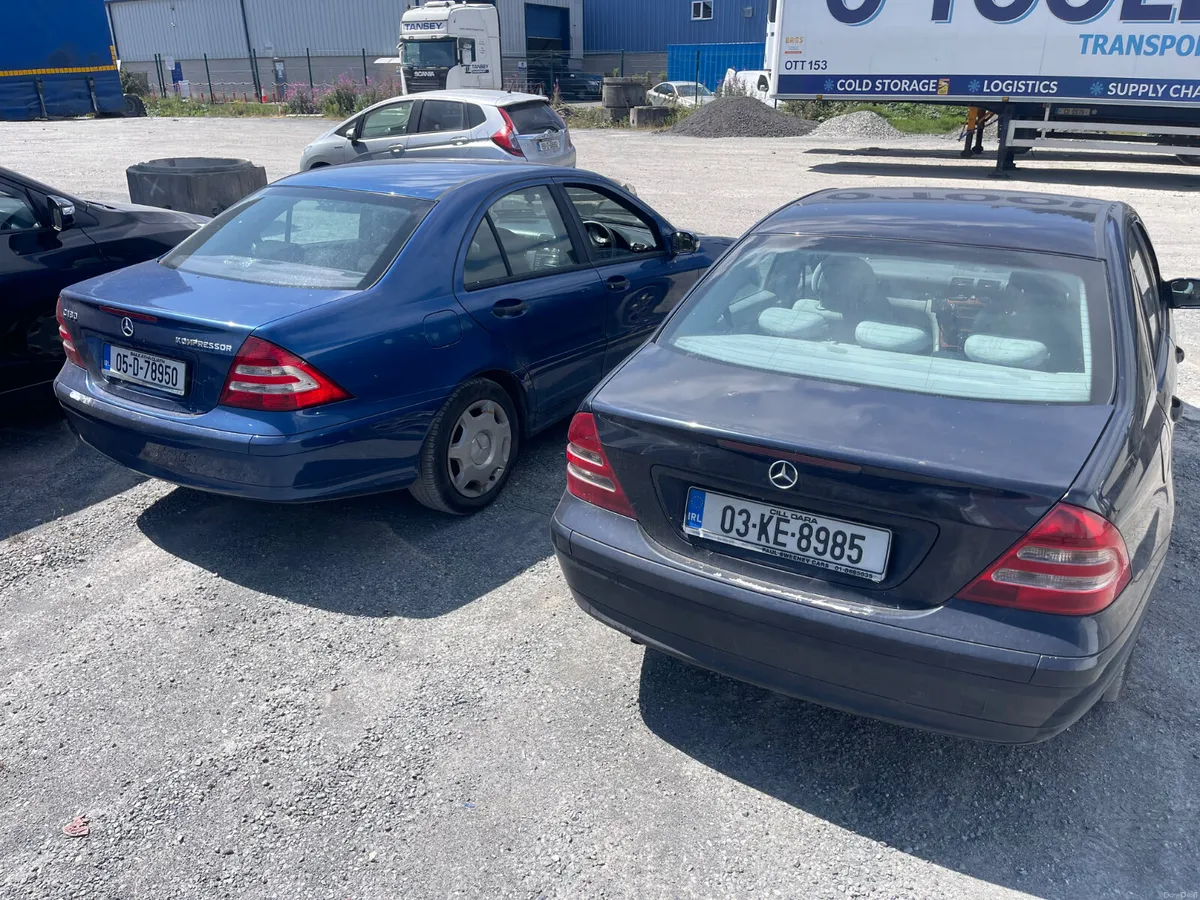 2 CARS (2005 and 2003 Mercedes C180 - Image 3