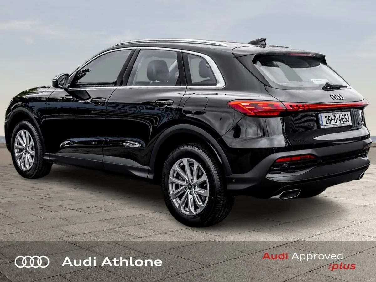 Audi Q5 2.0TFSIe 295BHP quattro SE S-Tronic - Image 3