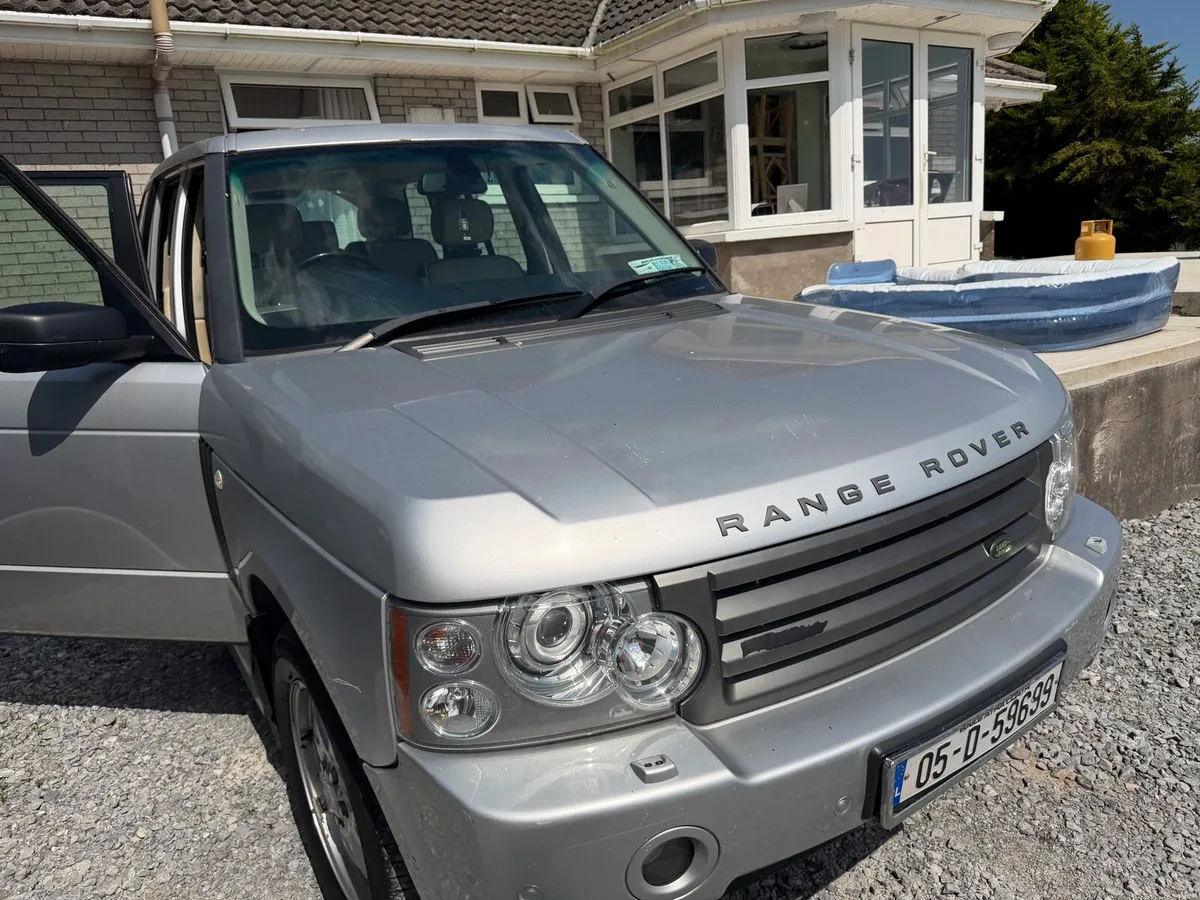 Range Rover - Image 2