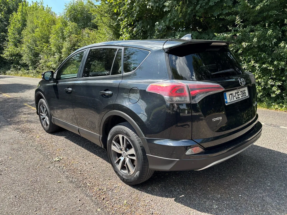 171 TOYOTA RAV4 2.0 D4D BUSINESS EDT - Image 3