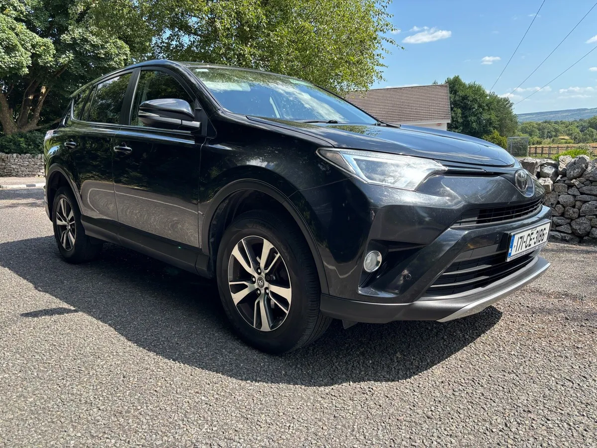 171 TOYOTA RAV4 2.0 D4D BUSINESS EDT - Image 1