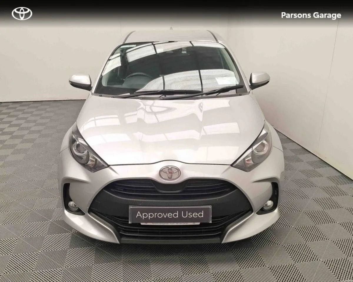 Toyota Yaris YARIS 1.5 LUNA - Image 5