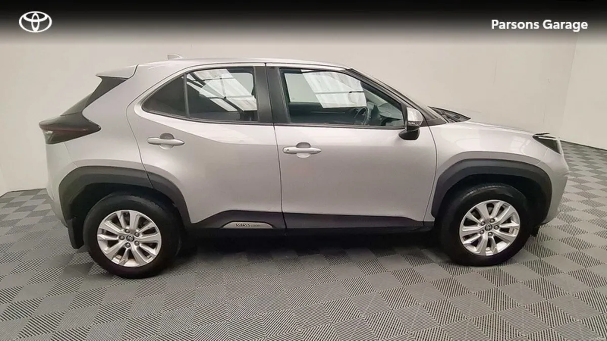 Toyota Yaris Cross 1.5 - Image 3