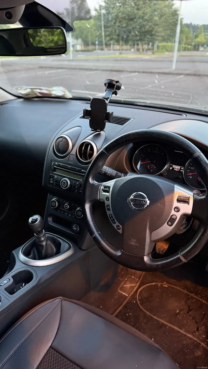Need gone today Qashqai NCT’d 11/26 taxed 3 months - Image 4