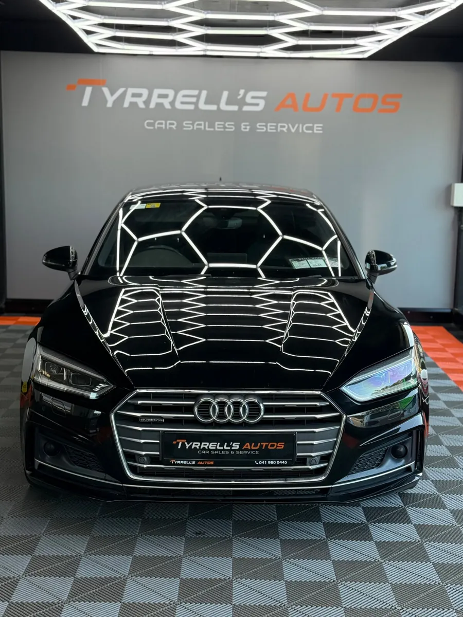 Audi A5 2.0TDI S-Line Quattro S-Tronic 190HP 2017 - Image 3