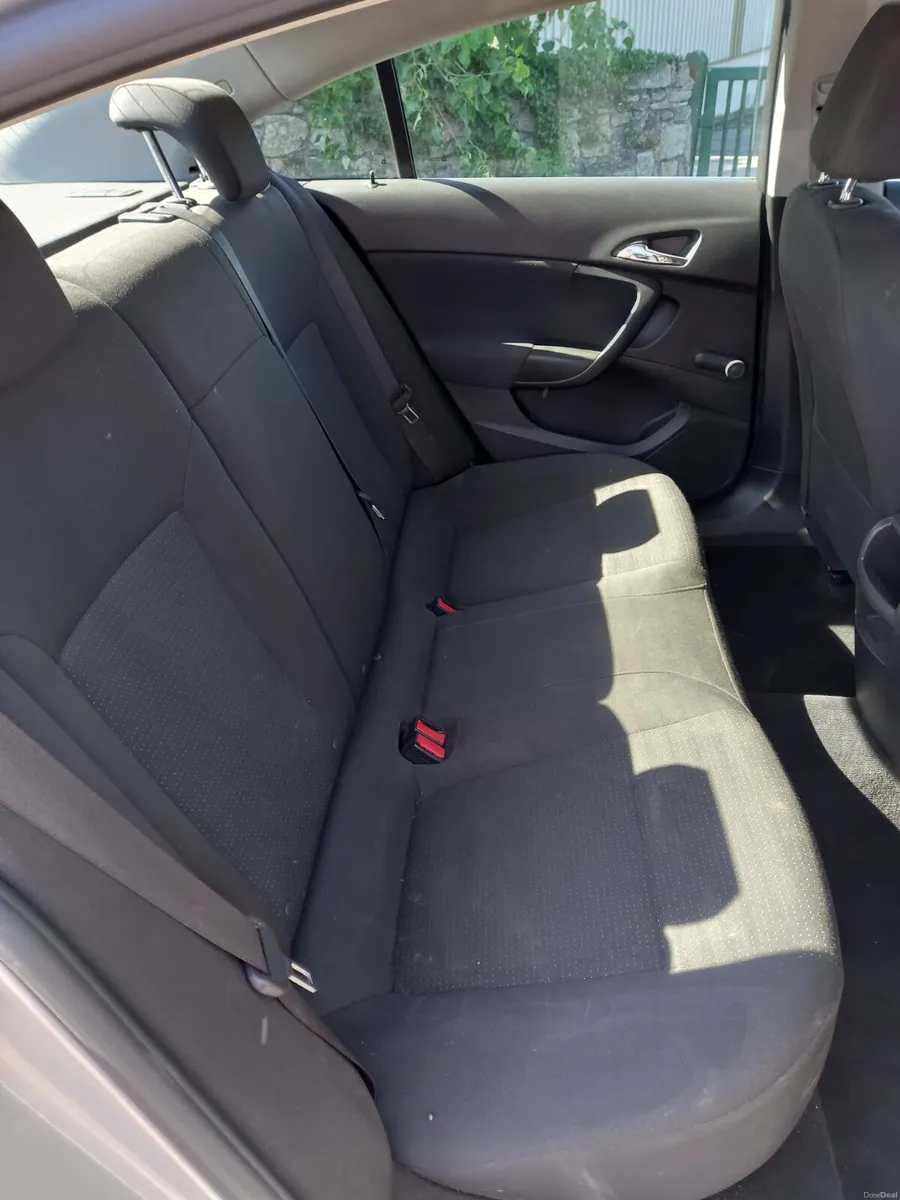 2013 Opel Insignia 2L Diesel - Image 2