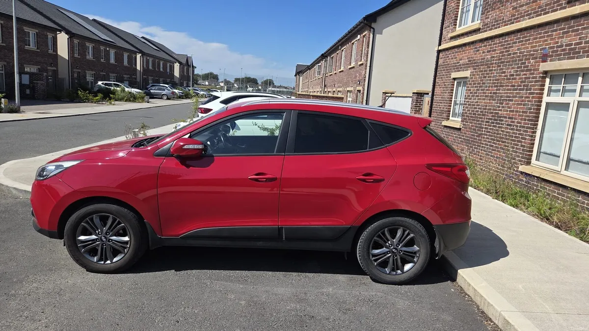 Hyundai ix35 2015 Executive 1.7 Diesel - Image 4