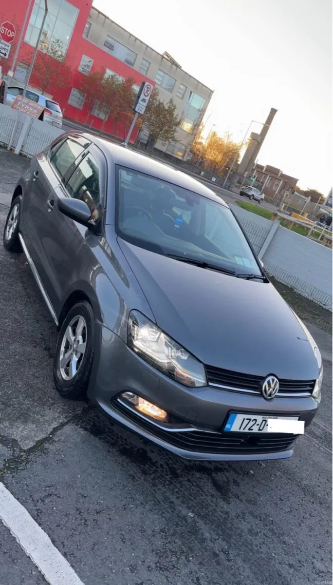 Automatic Volkswagen polo 2017 - Image 1