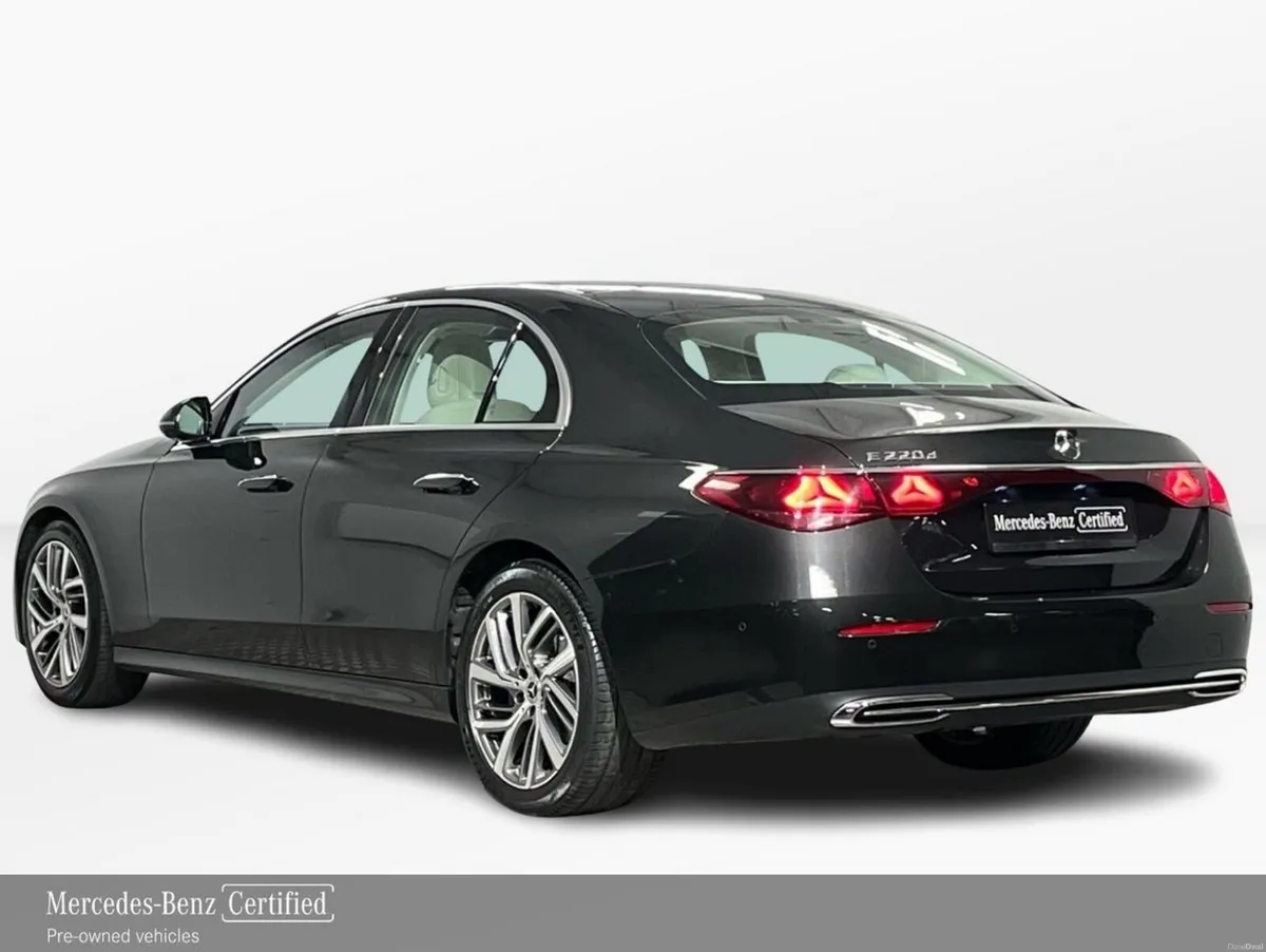 Mercedes-Benz E-Class 220d Avantgarde - 19 Inch Al - Image 4