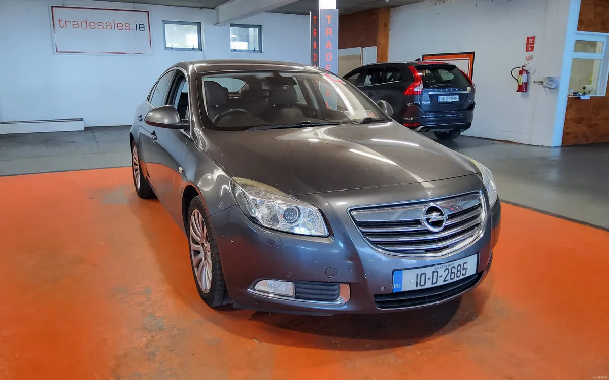 Opel Insignia 2010 - Image 1