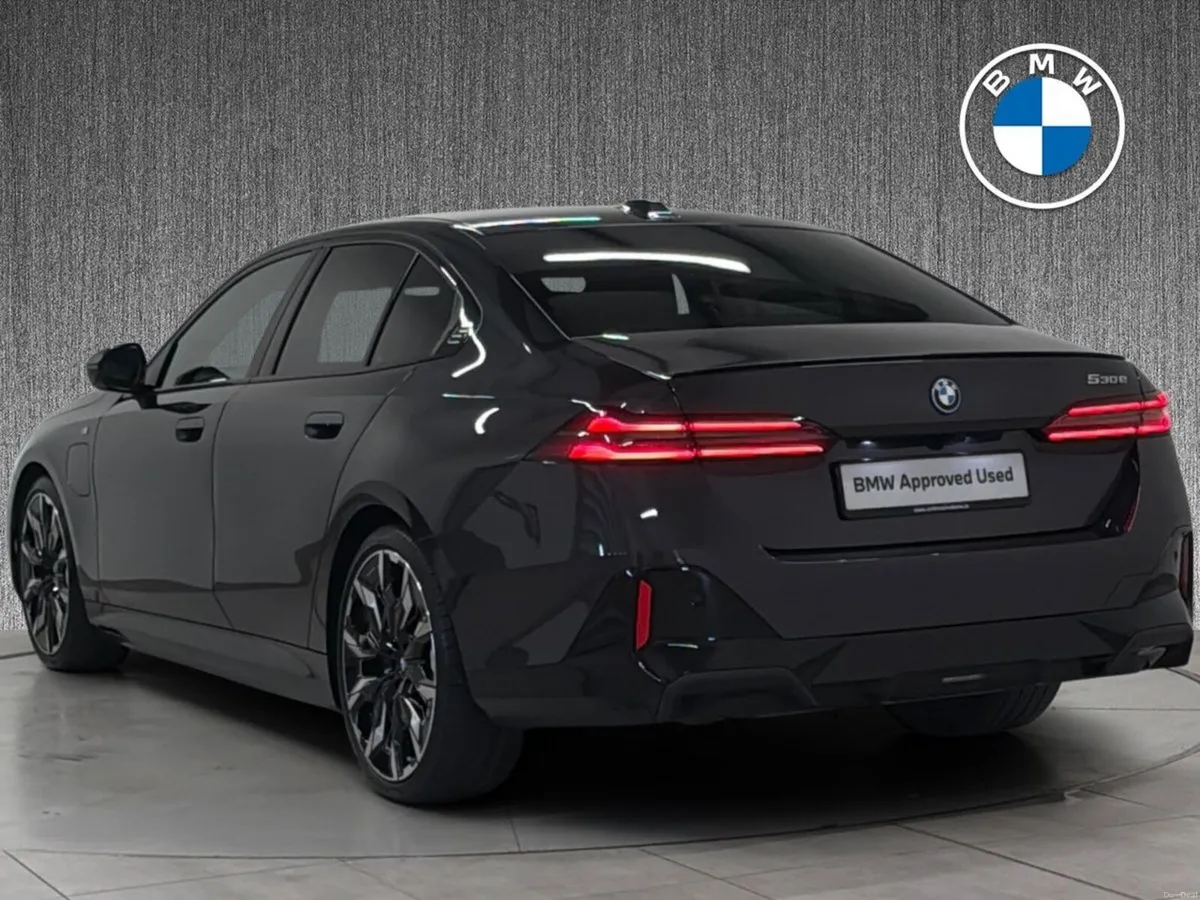 BMW 5-Series 530e M Sport Pro - Image 2