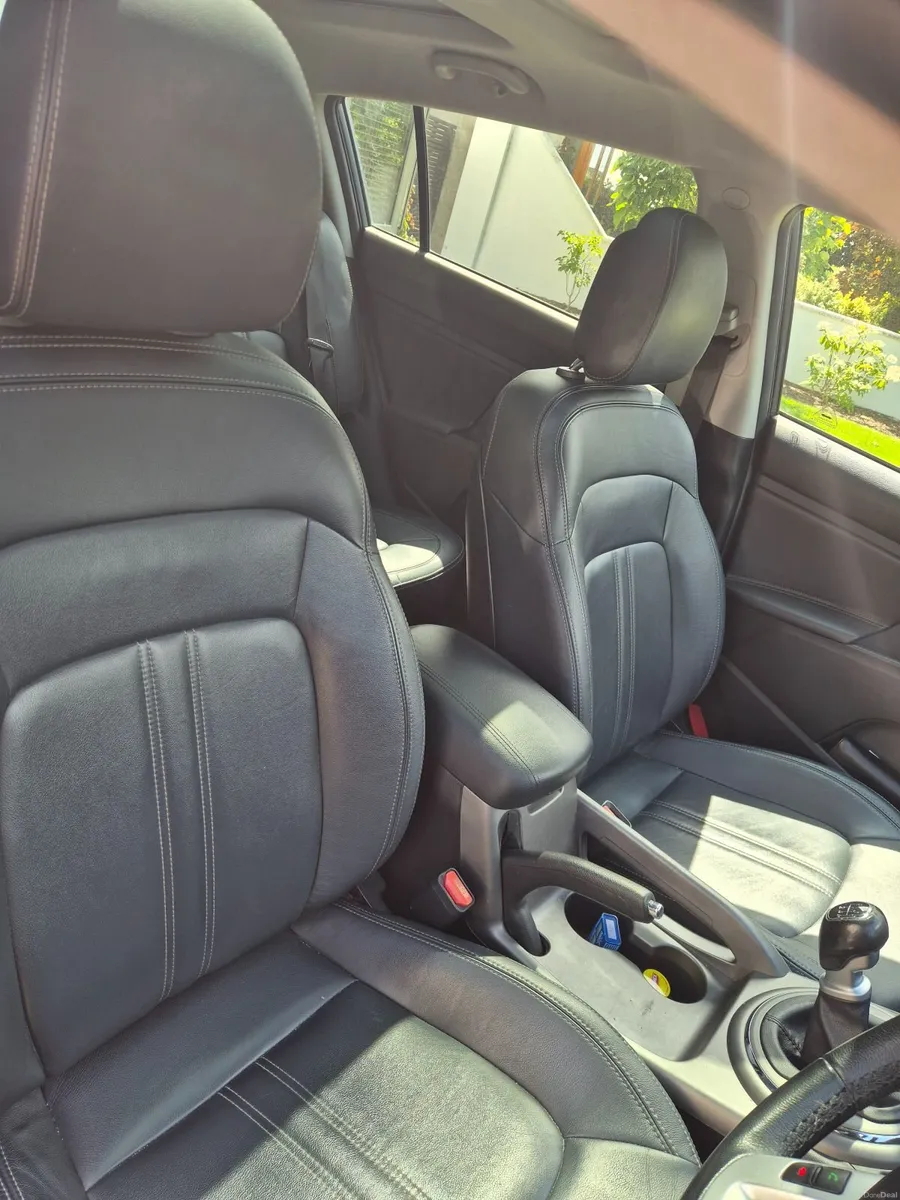 2015 Kia Sportage Platinum SR - Image 2