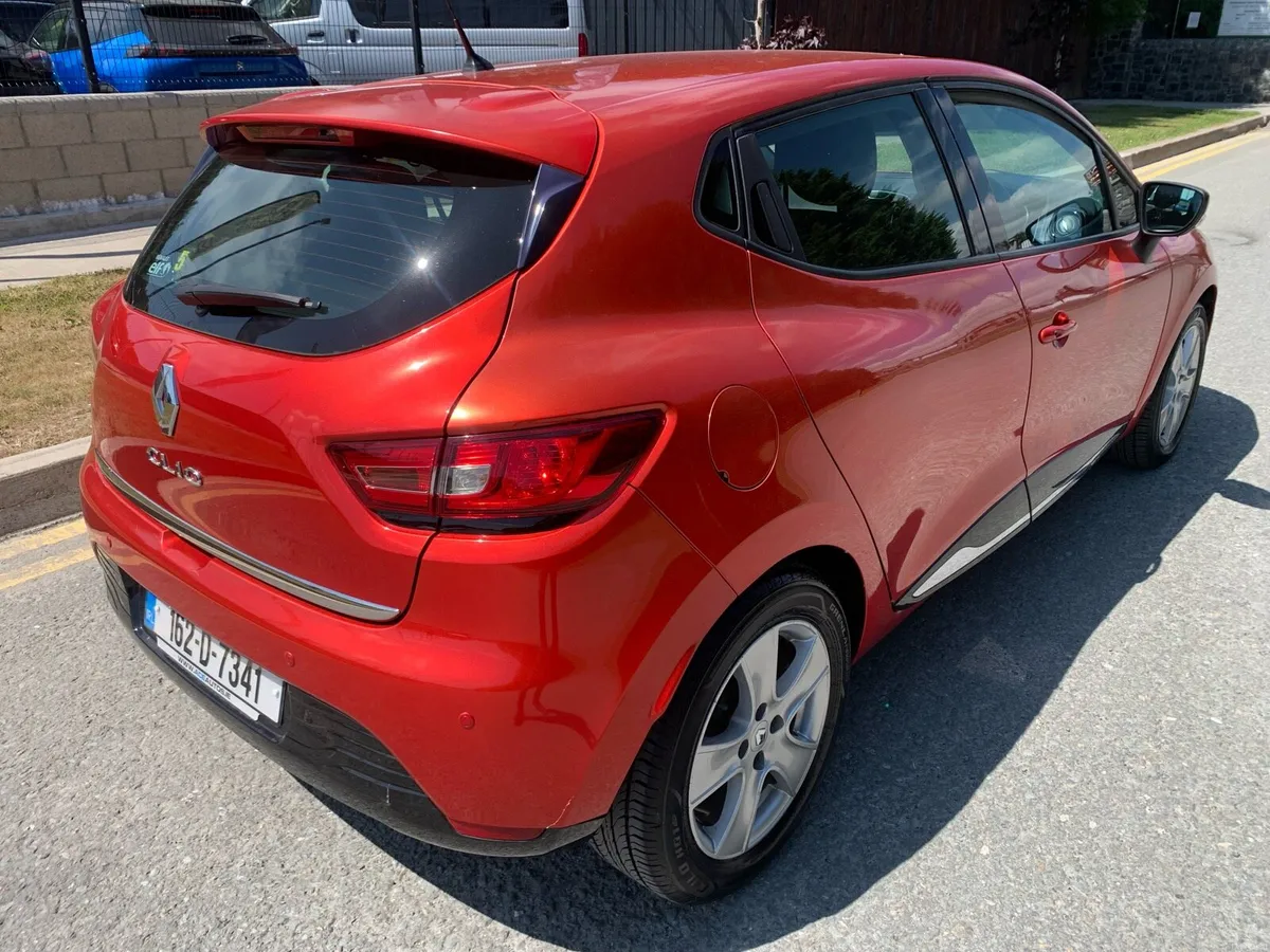 2016 Renault Clio petrol, Nctd 11/26, tax 6/26 - Image 3