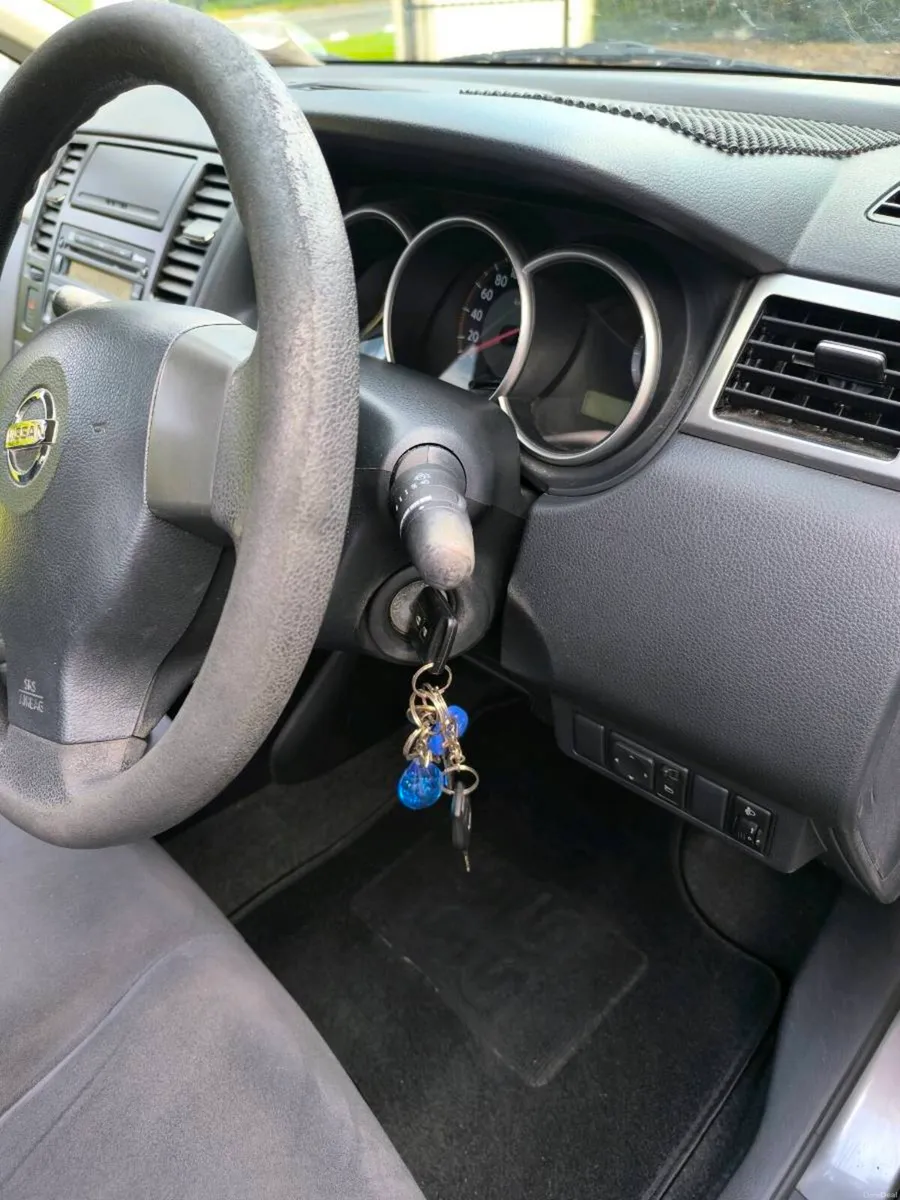 Car for sale - Image 3