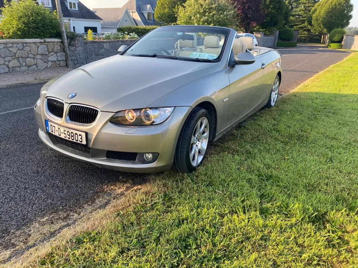 2007 bmw 320i e93 convertible - Image 4