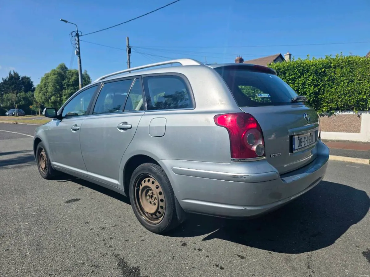 Toyota Avensis - Image 3