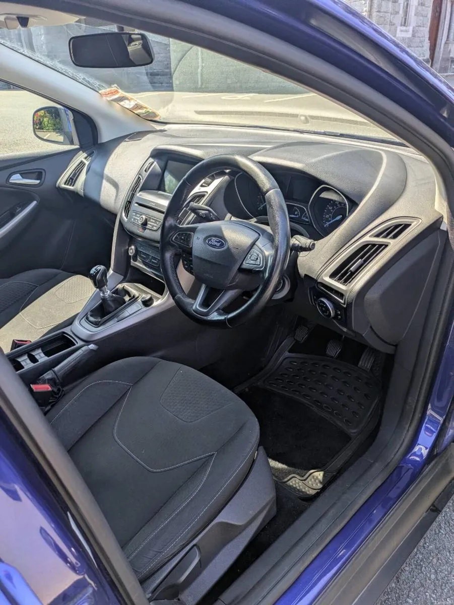 2017 Ford Focus TDCI Zetec - Image 4