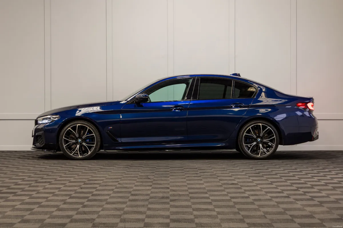 222 BMW 5-Series X-Drive 520d M-Sport - Image 3